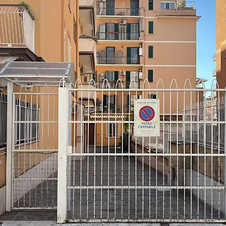 Casa Dei Papi - Rome